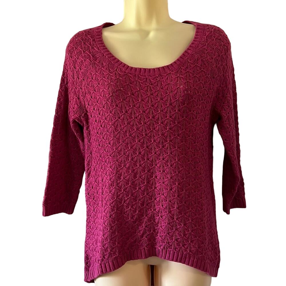 Catch My I Raspberry Pullover Knit Sweater NWT Woman Size Medium